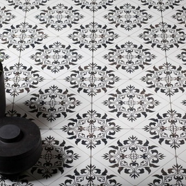 Siena Smile Tile