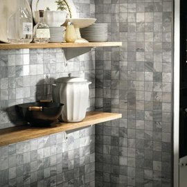Castle La Fabbrica Ceramiche