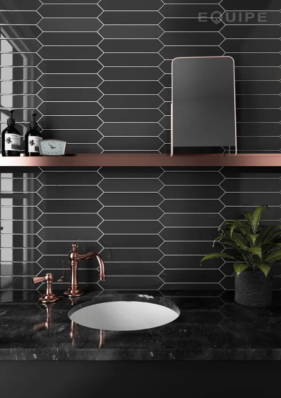 Плитка Equipe 25836 Arrow Black 5x25